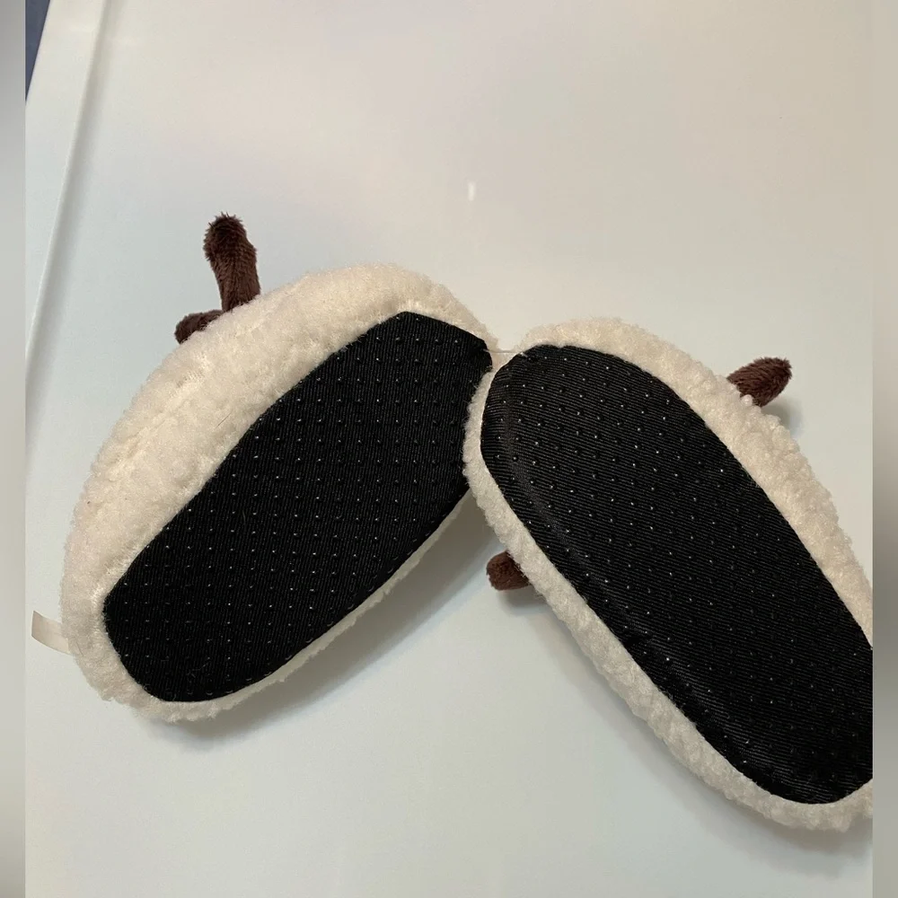 Cute Dog Face Little kids Slippers Size S/M cream